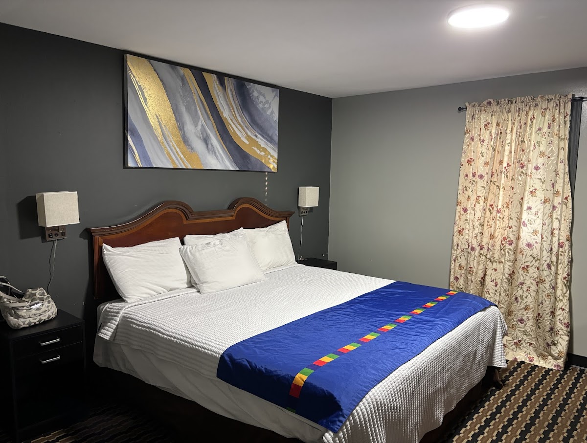 Room 9