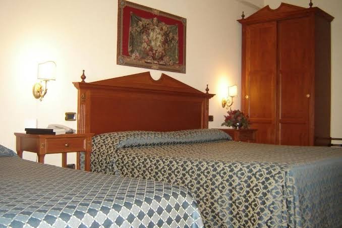 Room 6
