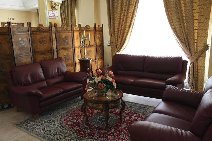 Room 9