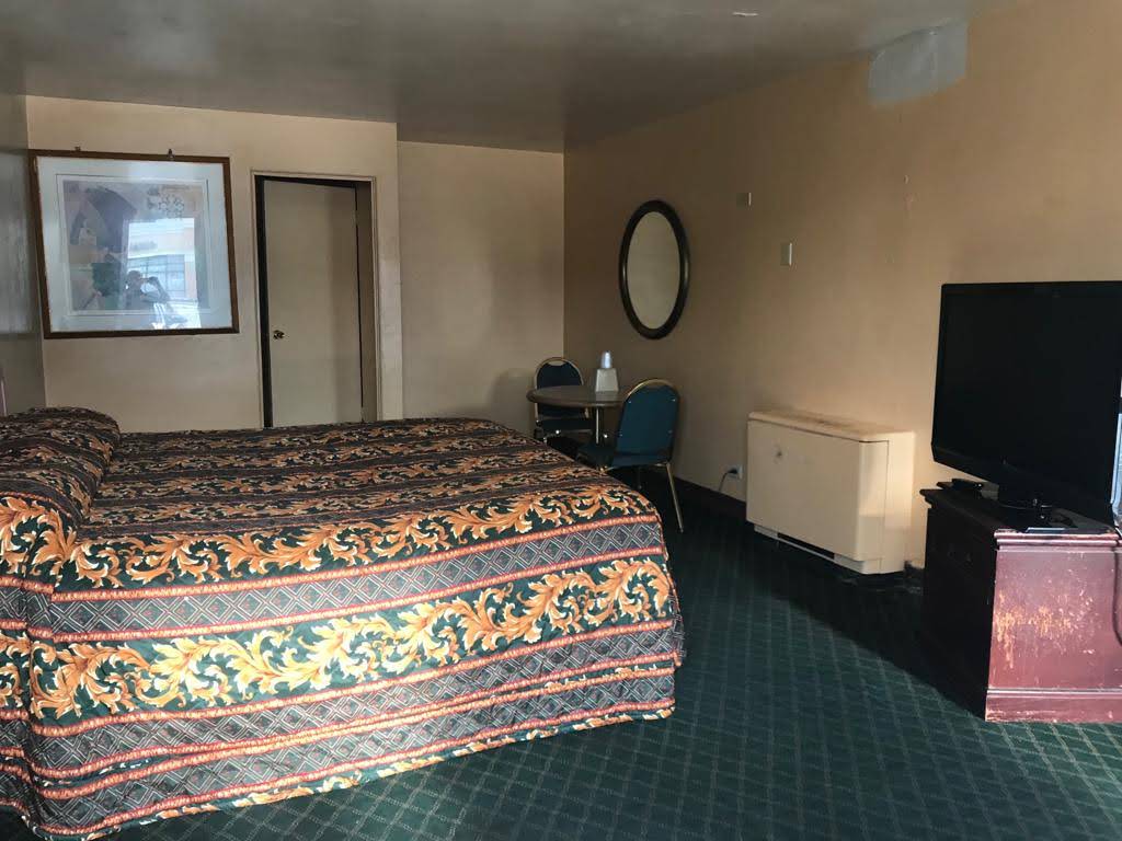 Room 1