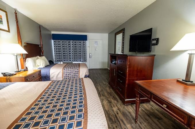 Room 10