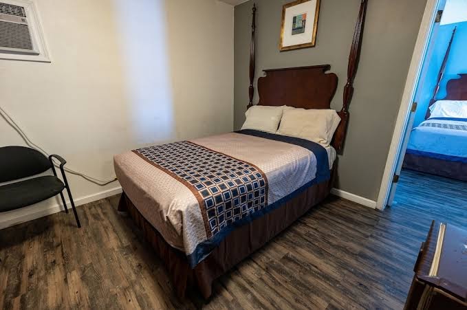 Room 9