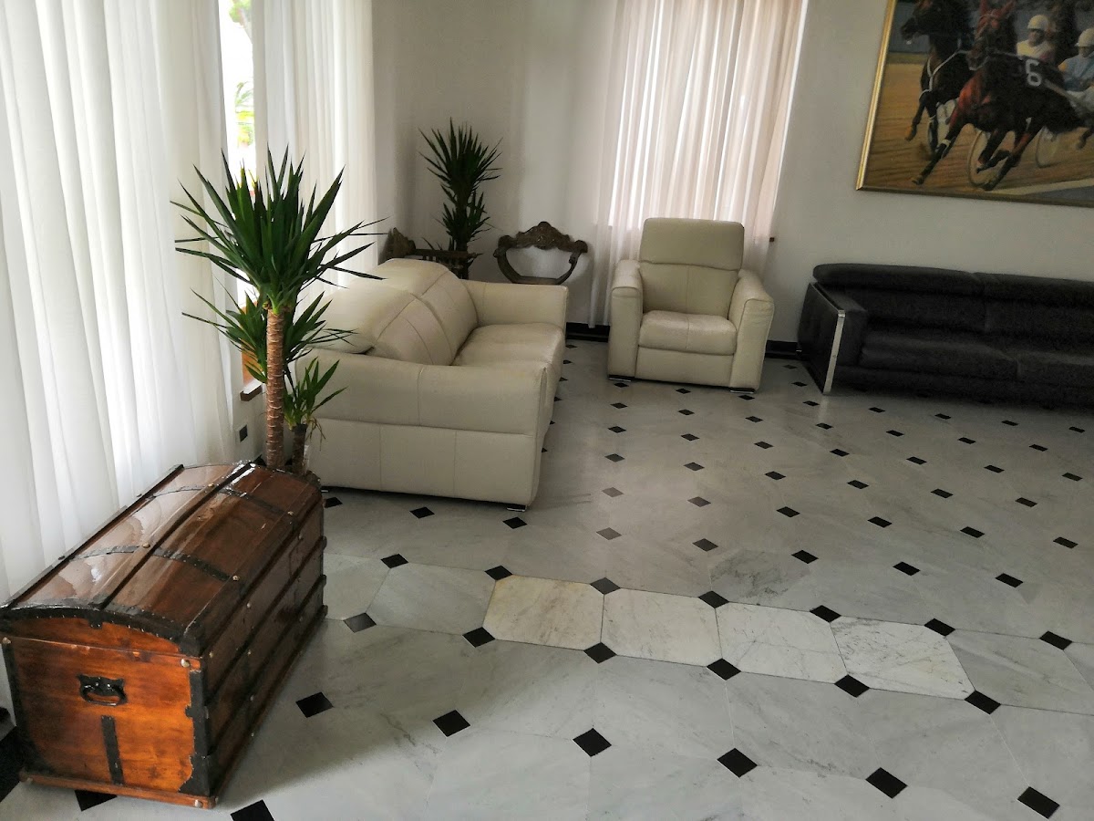 Room 4