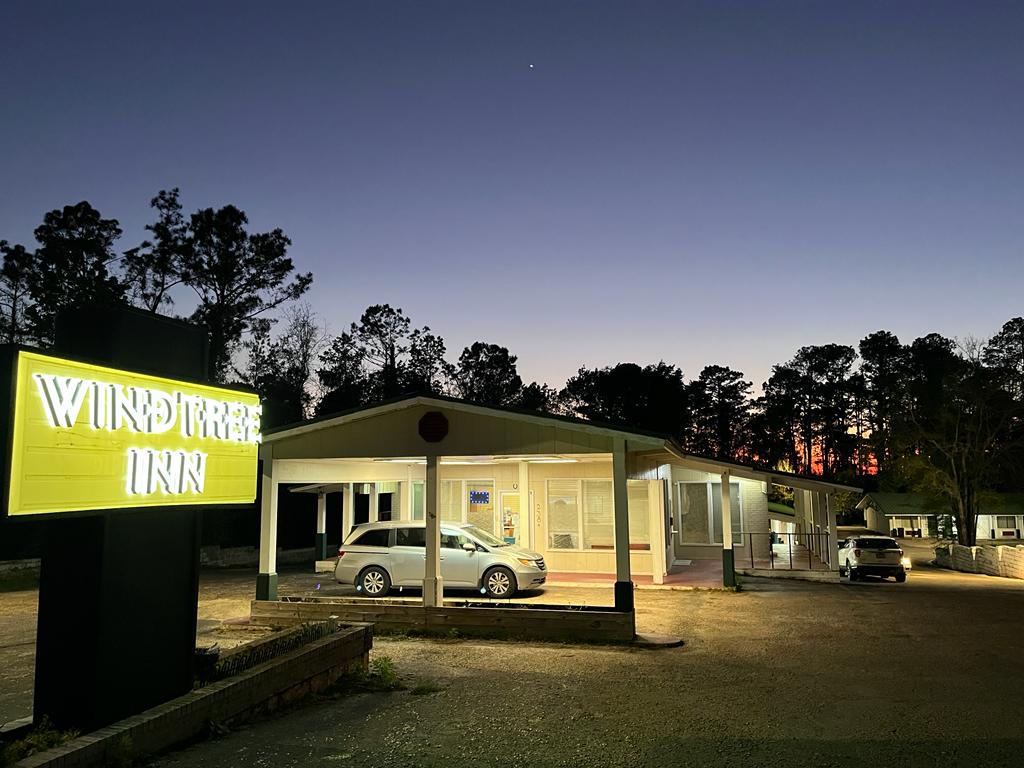 Windtree Inn