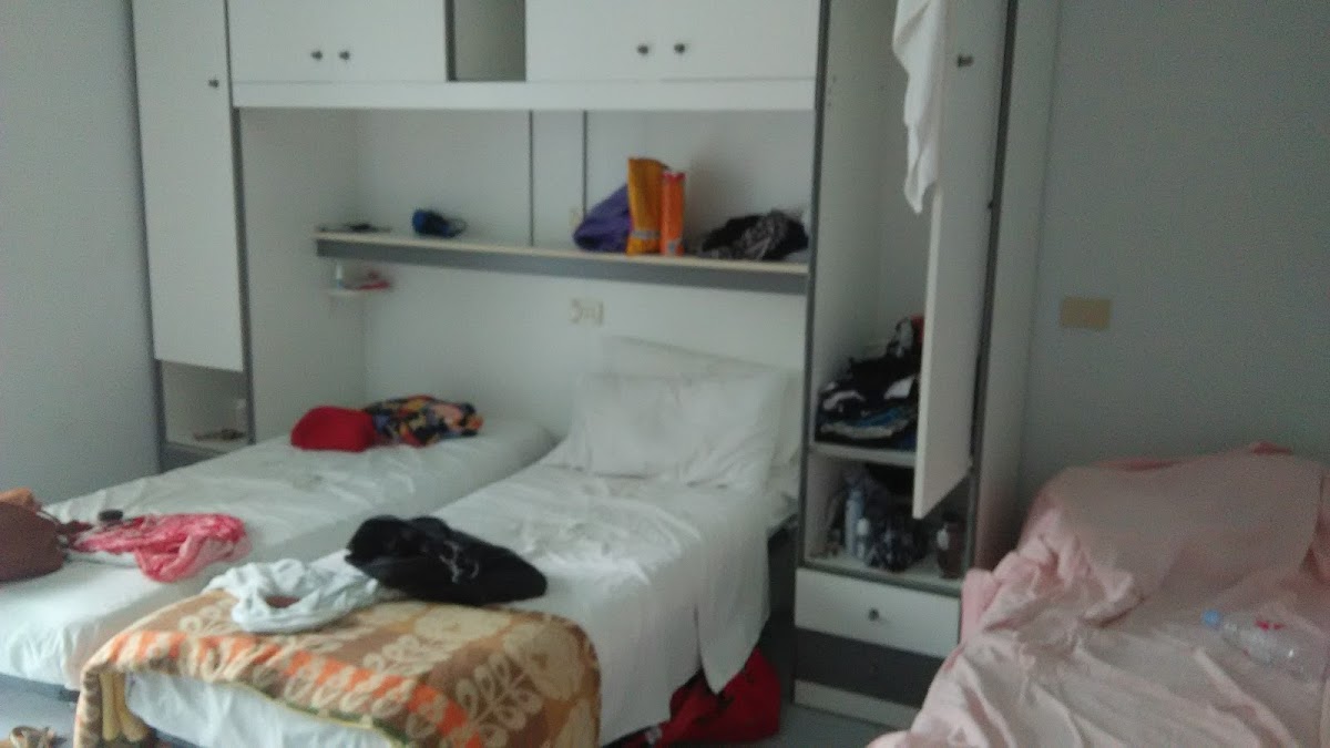 Room 8