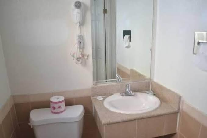 Room 2