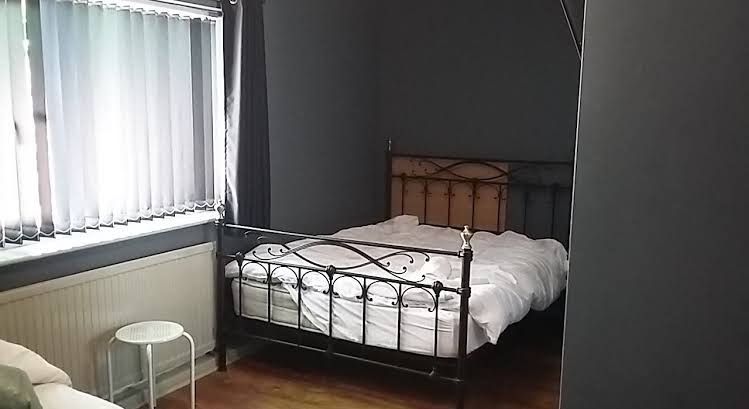 Room 9