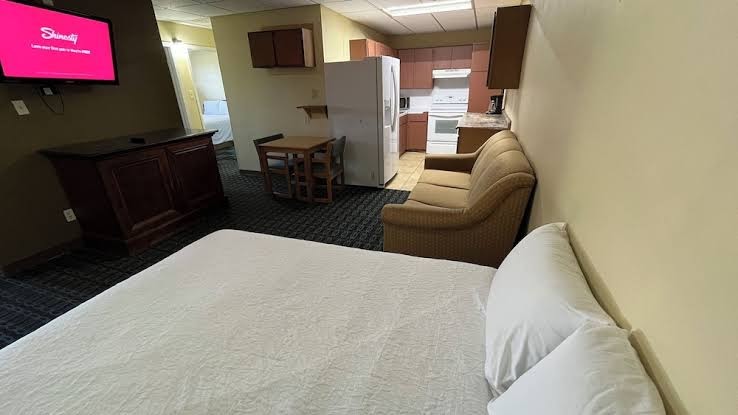 Room 6