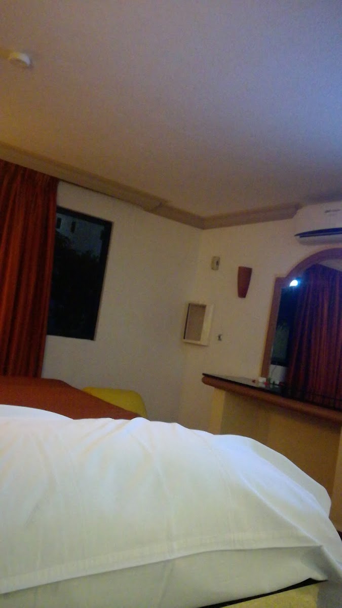 Room 4