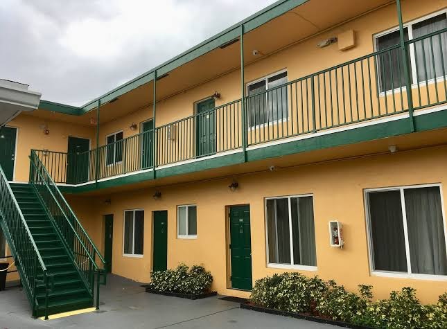 Bali Hai Motel