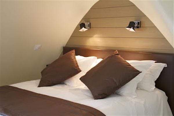 Room 10