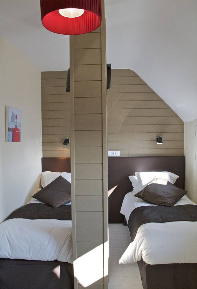 Room 7