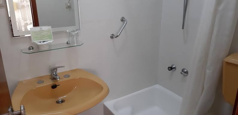Room 6