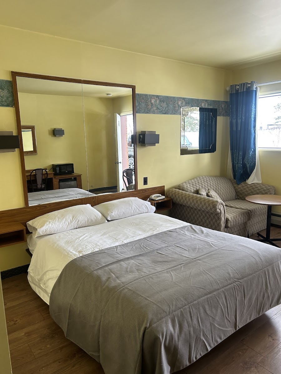 Room 1