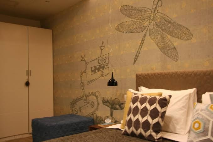 Room 8