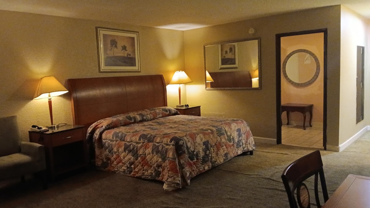 Room 8