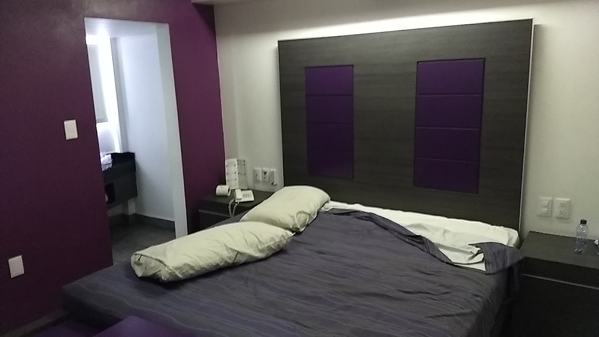 Room 9