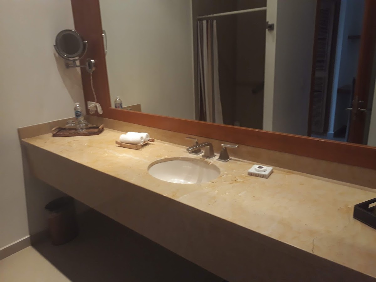 Room 9
