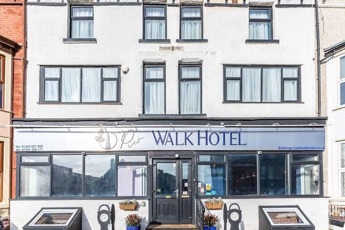 Pier Walk HOTEL