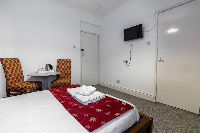 Room 4