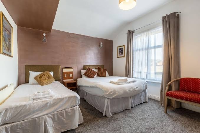Room 7
