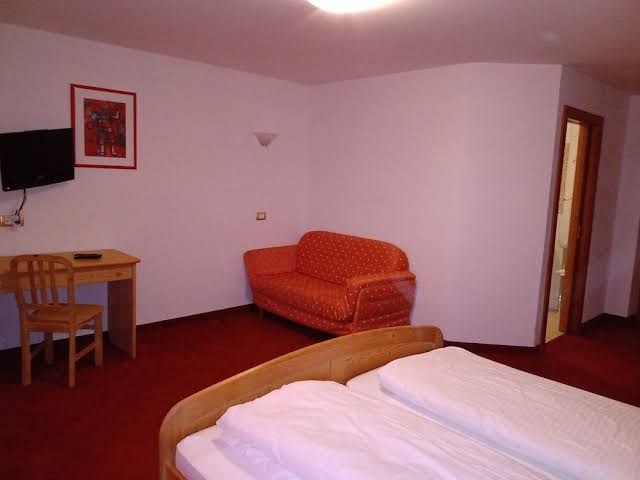 Room 3