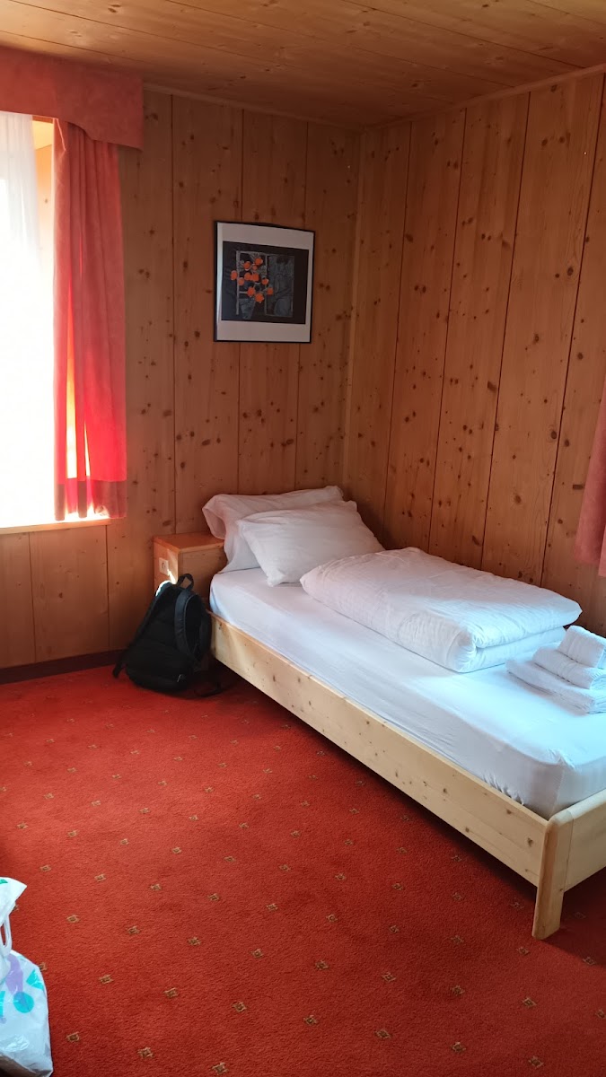 Room 4