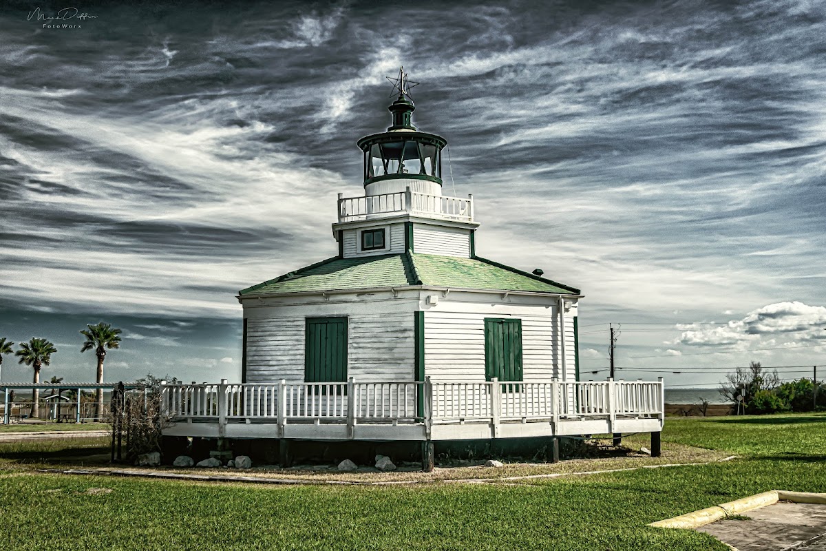 Halfmoon Reef Lighthouse