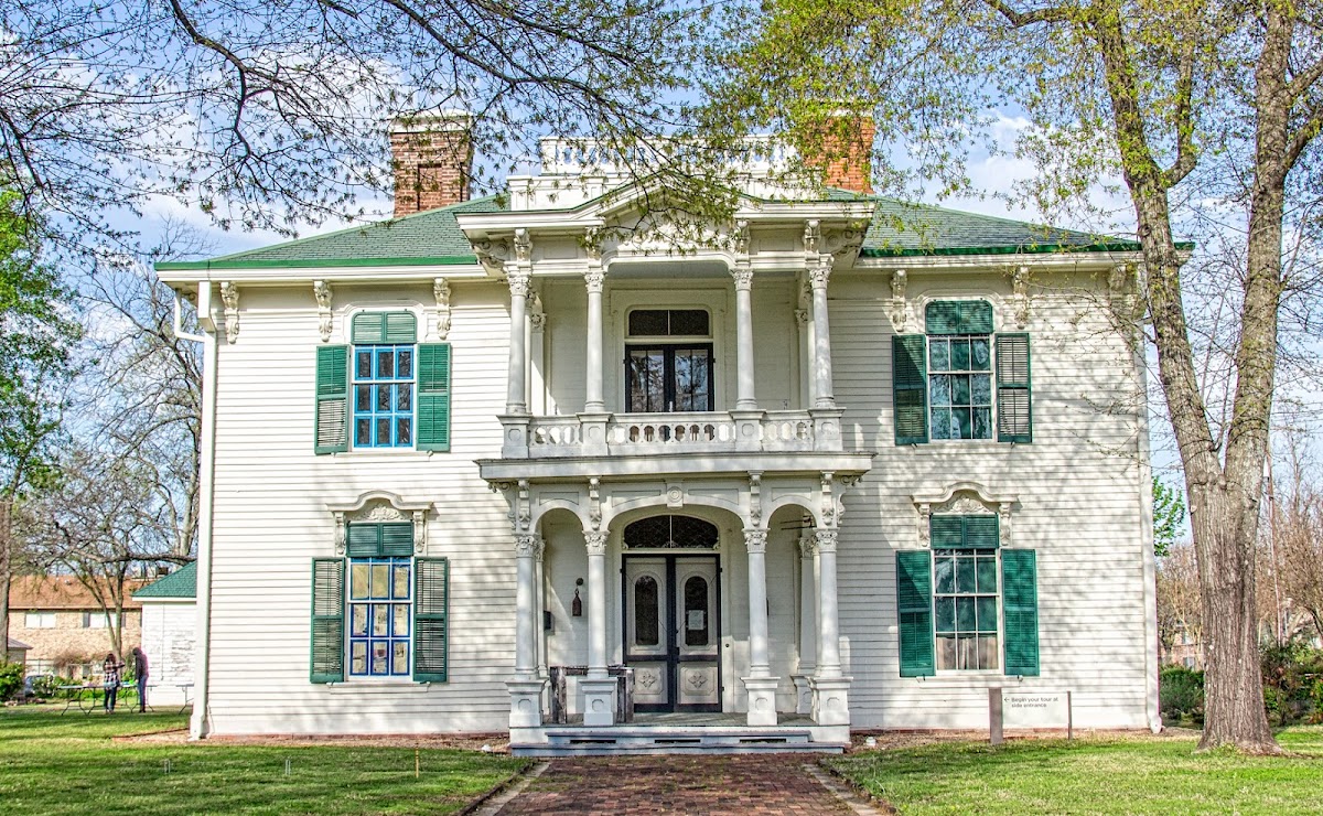Sam Bell Maxey House State Historic Site