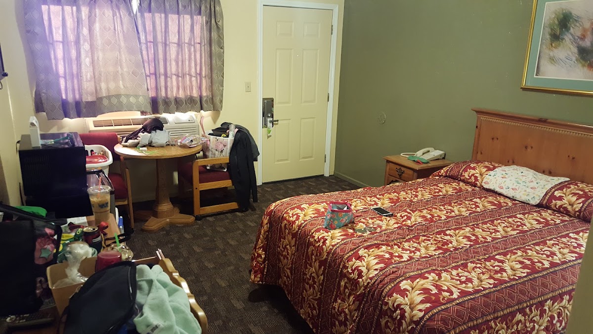 Room 8