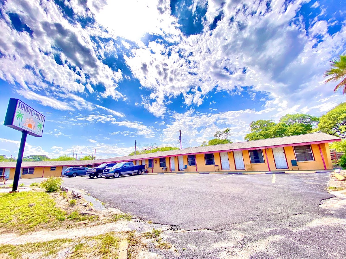 Tropic Motel