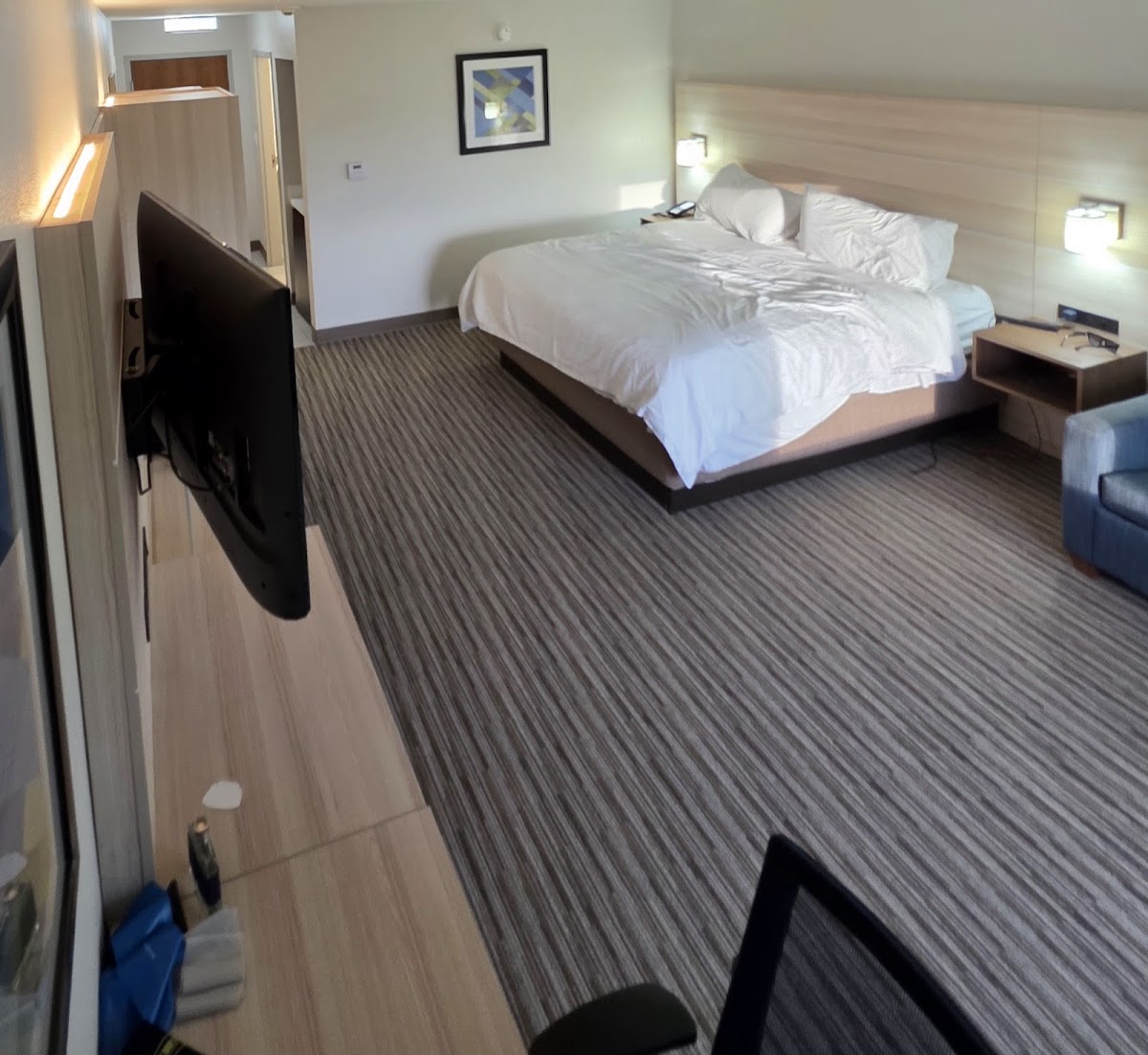 Room 8