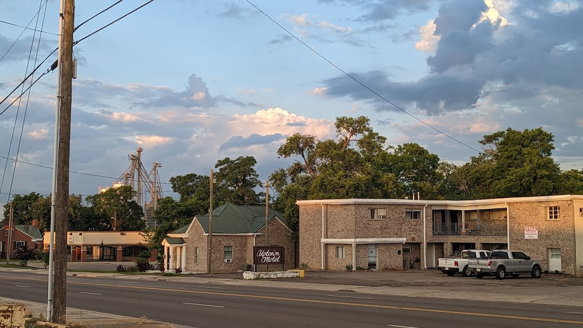 Uptown Motel