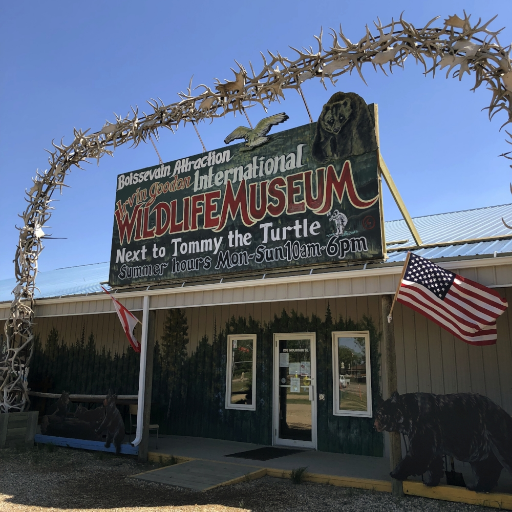 Irvin Goodon International Wildlife Museum